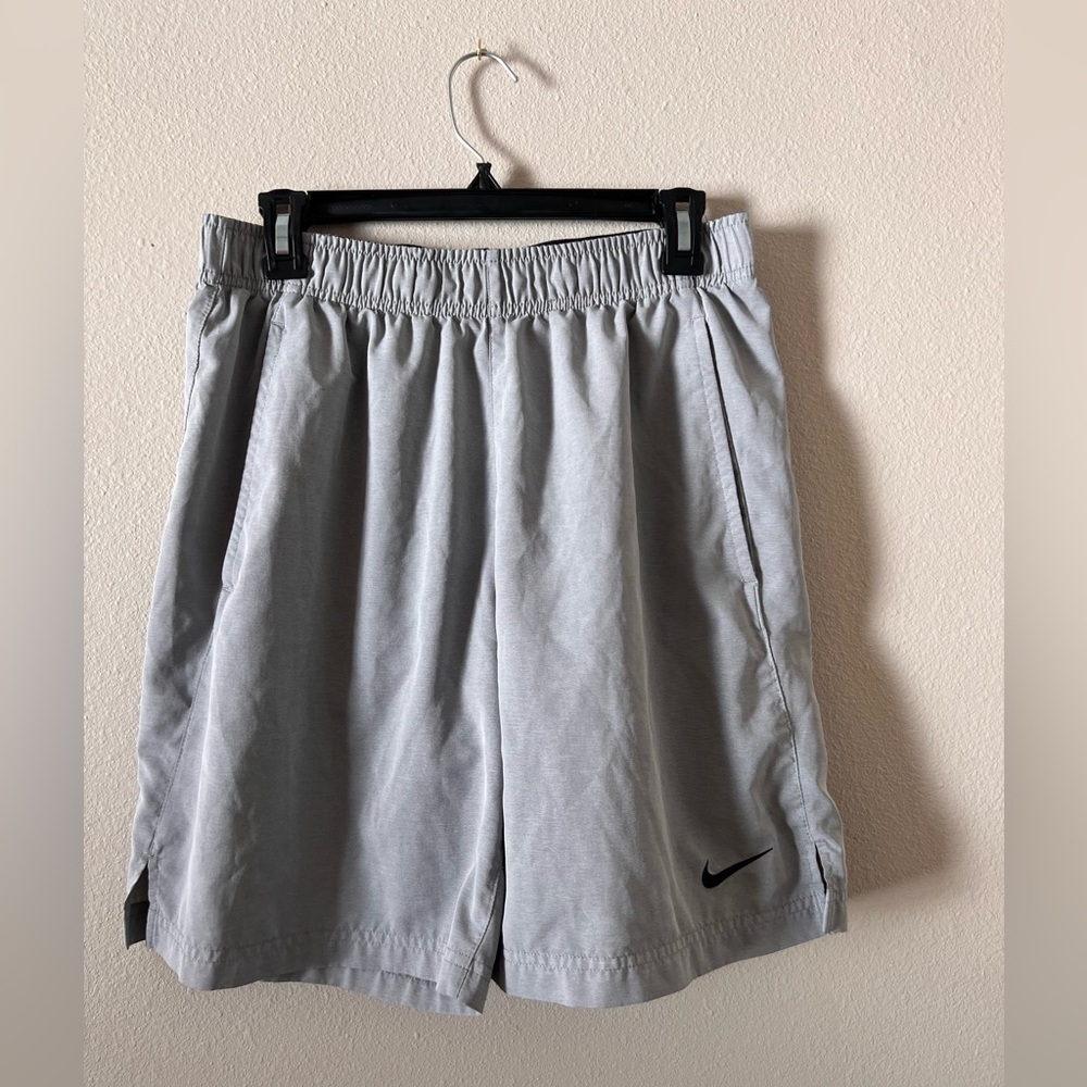 Nike Silver/Gray Men’s Dri-Fit Shorts Flex Woven